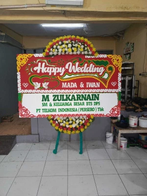 Papan Bunga di Balongan